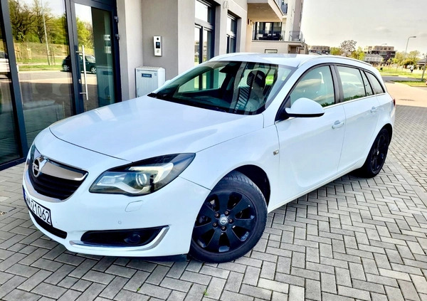 Opel Insignia cena 35900 przebieg: 189500, rok produkcji 2016 z Tomaszów Mazowiecki małe 92